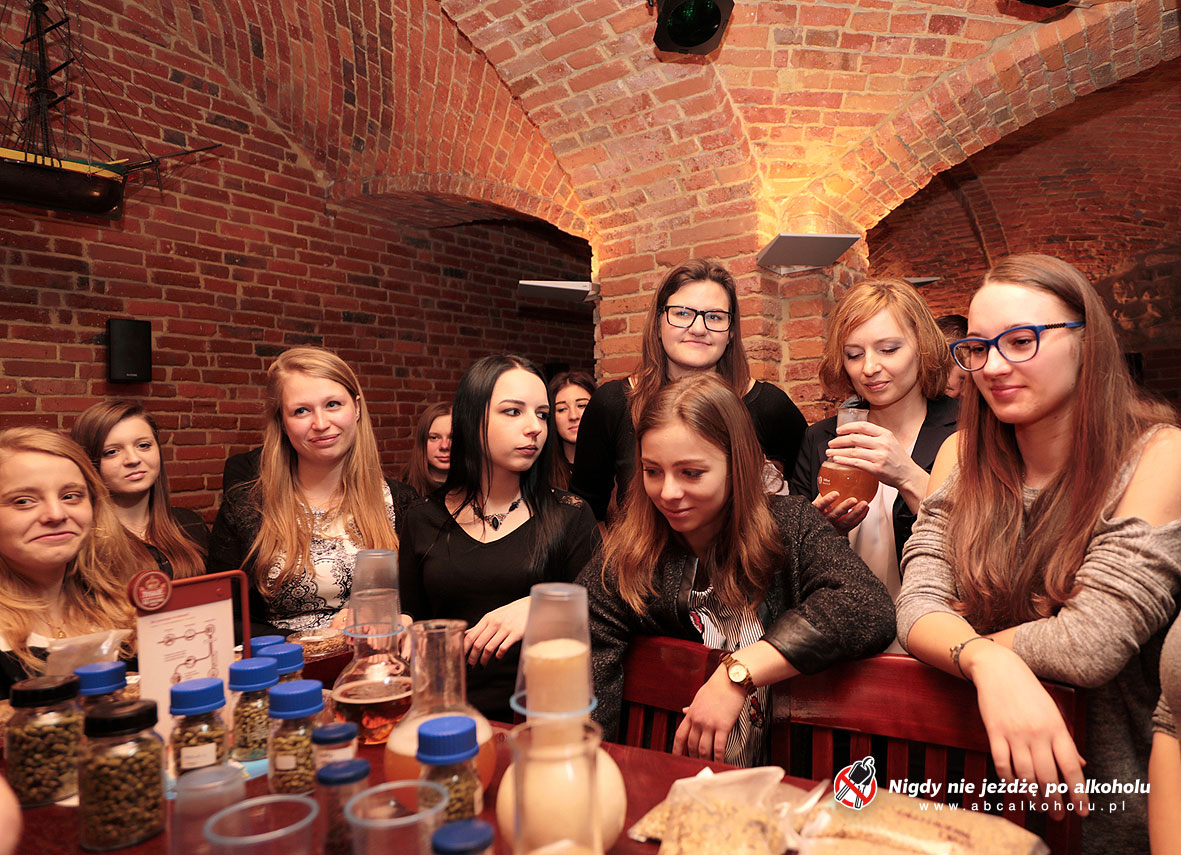 Browary otwierają się na kobiety. Kompania Piwowarska zorganizowała dni otwarte dla studentek i absolwentek